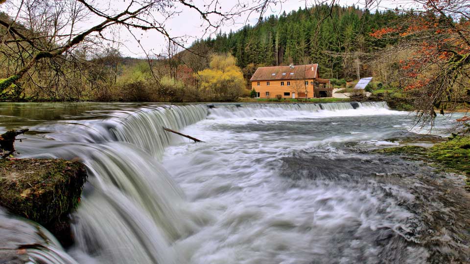 Le barrage du moulin de Belvoir