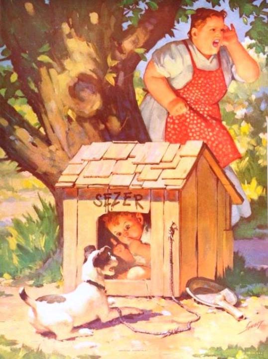 Garçon dans la niche du chien